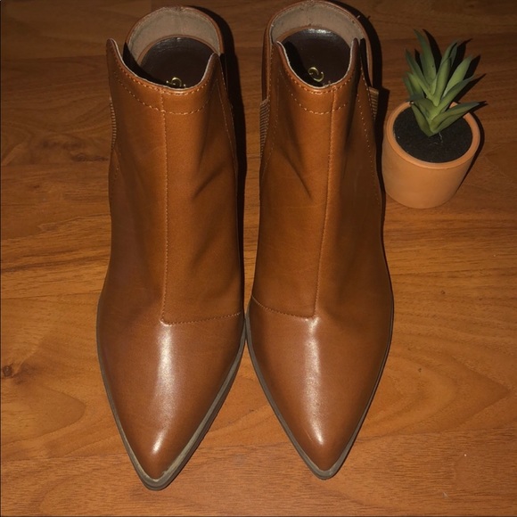 Slip-on Ankle Booties - Picture 4 of 7